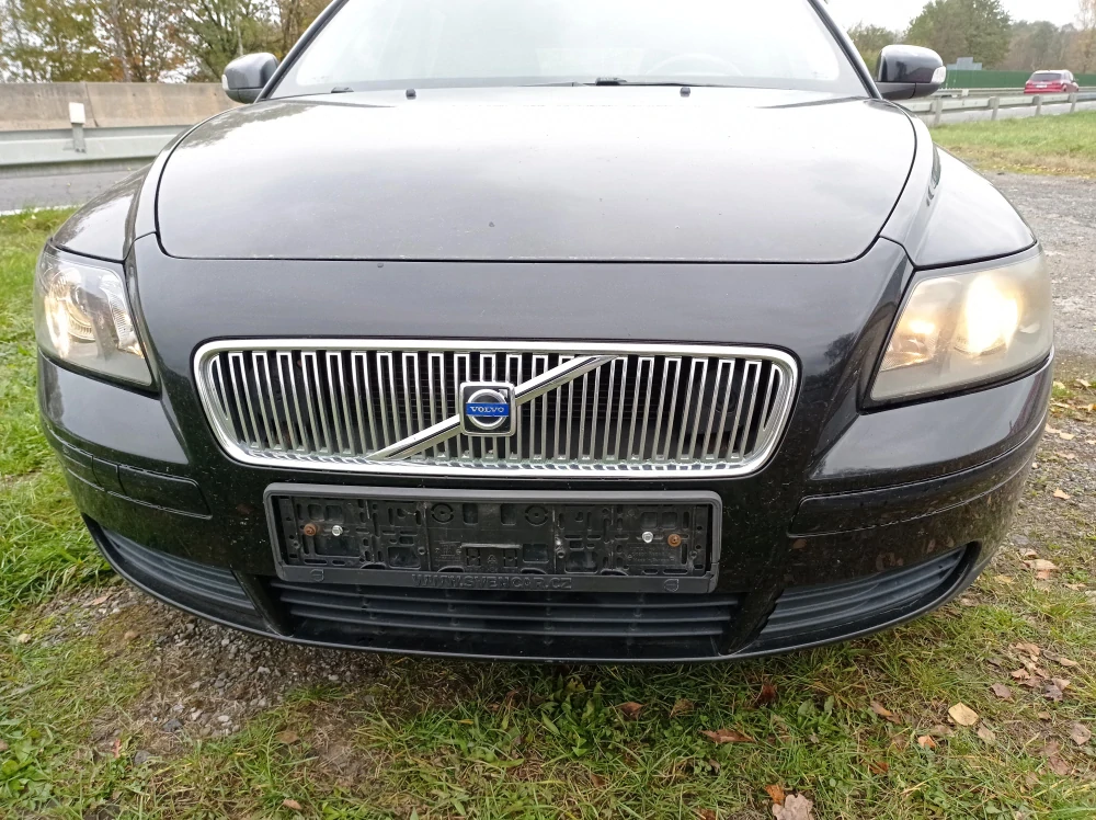 Volvo V50 na náhradní díly D4164T