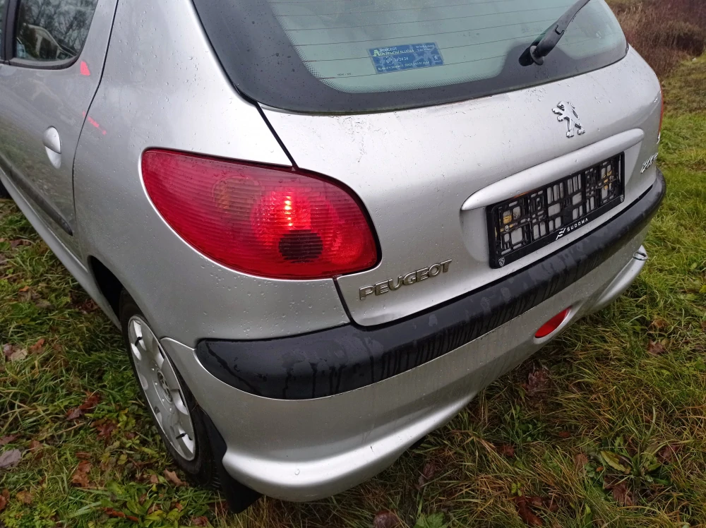 Peugeot 206 náhradní díly