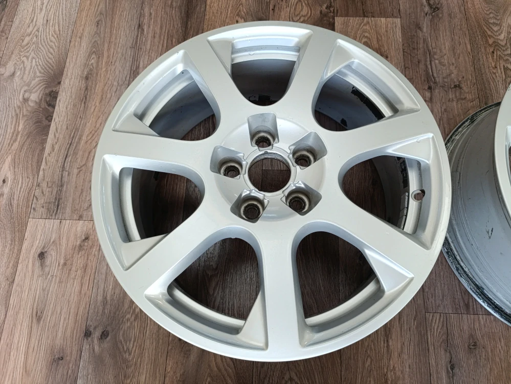 5x112 Audi Q5 7Jx17 ET37 číslo dílu 8R0601025E alu disky