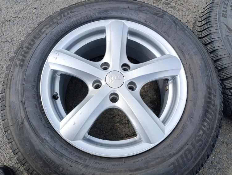 5x114,3 ATT 7Jx16 ET40 alu disky