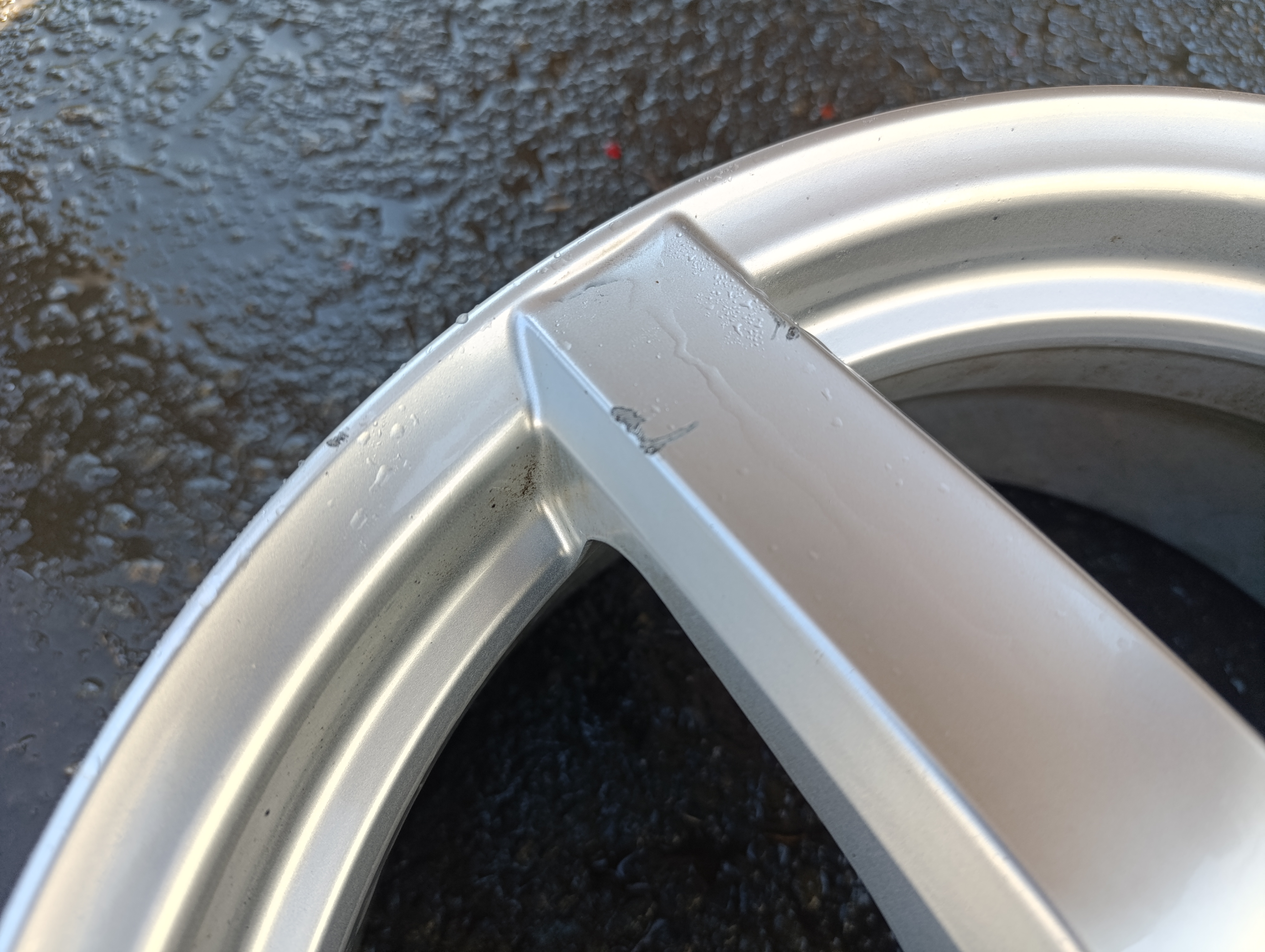5x112 Dezent 7Jx17 ET45 alu disky