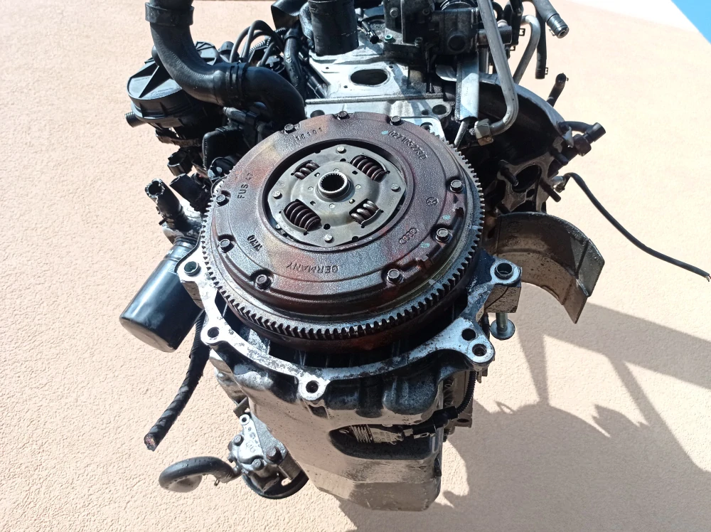 Motor 1.6 SR Škoda Octavia 75kw AVU