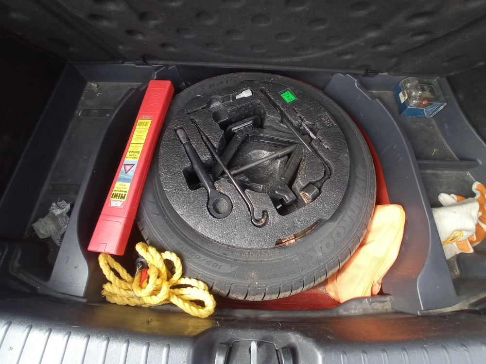 Hyundai i30 1.4 CW 80,2kw náhradní díly