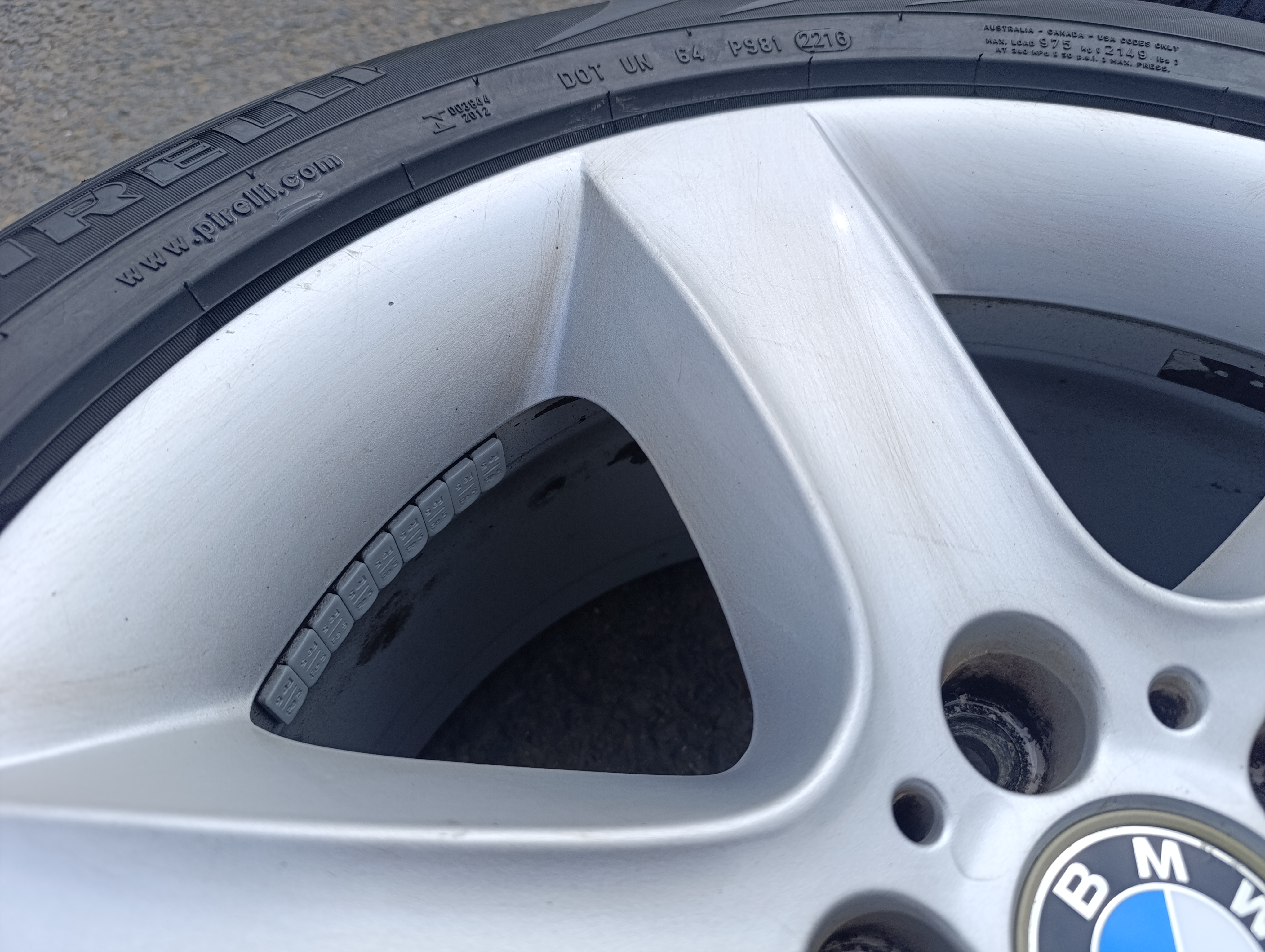 5x120 BMW X5 9Jx19 ET48 č.6772245 alu disky
