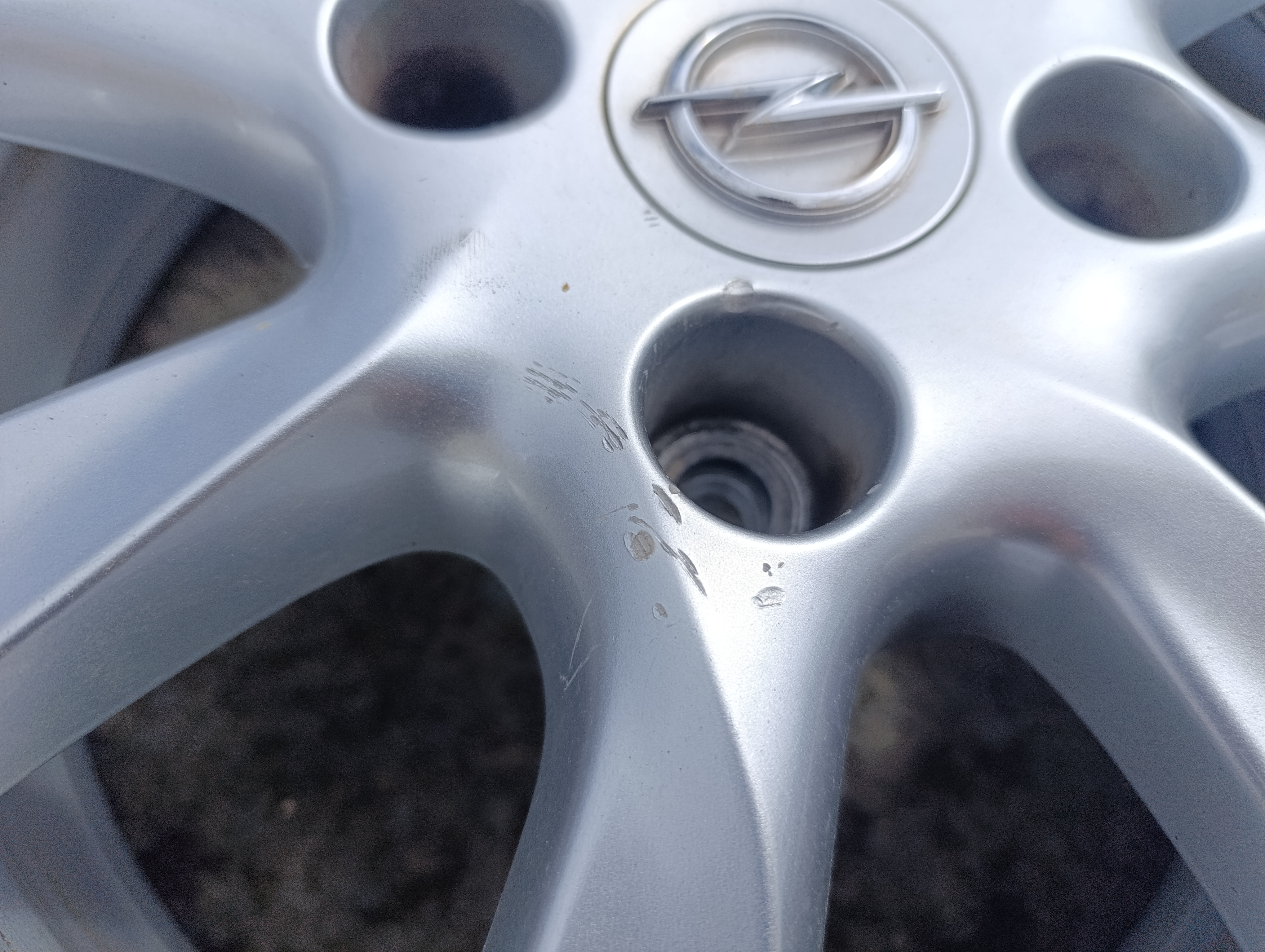 4x100 Opel Corsa F 6,5Jx16 ET38 č.9832274480 alu disky