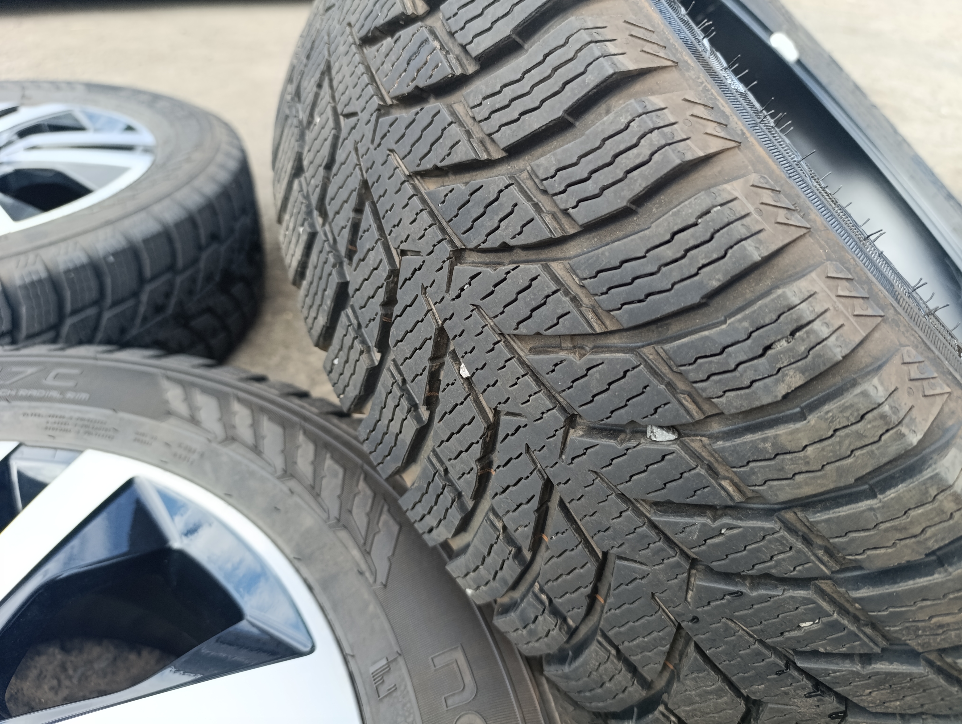 5x114,3 Renault Trafic 6Jx17 ET50 č.403001116R