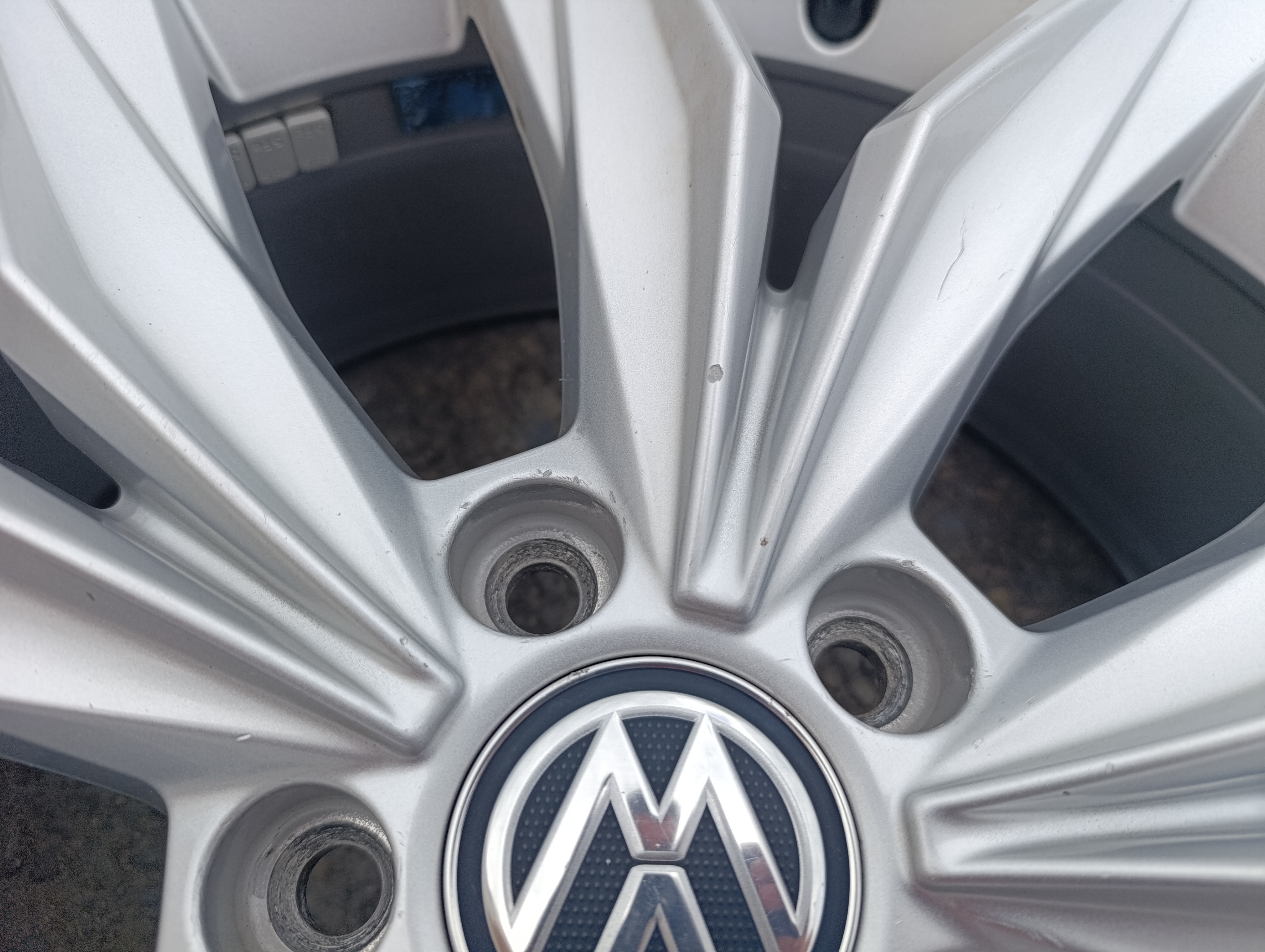 5x112 VW Tiguan 7Jx18 ET45 alu disky