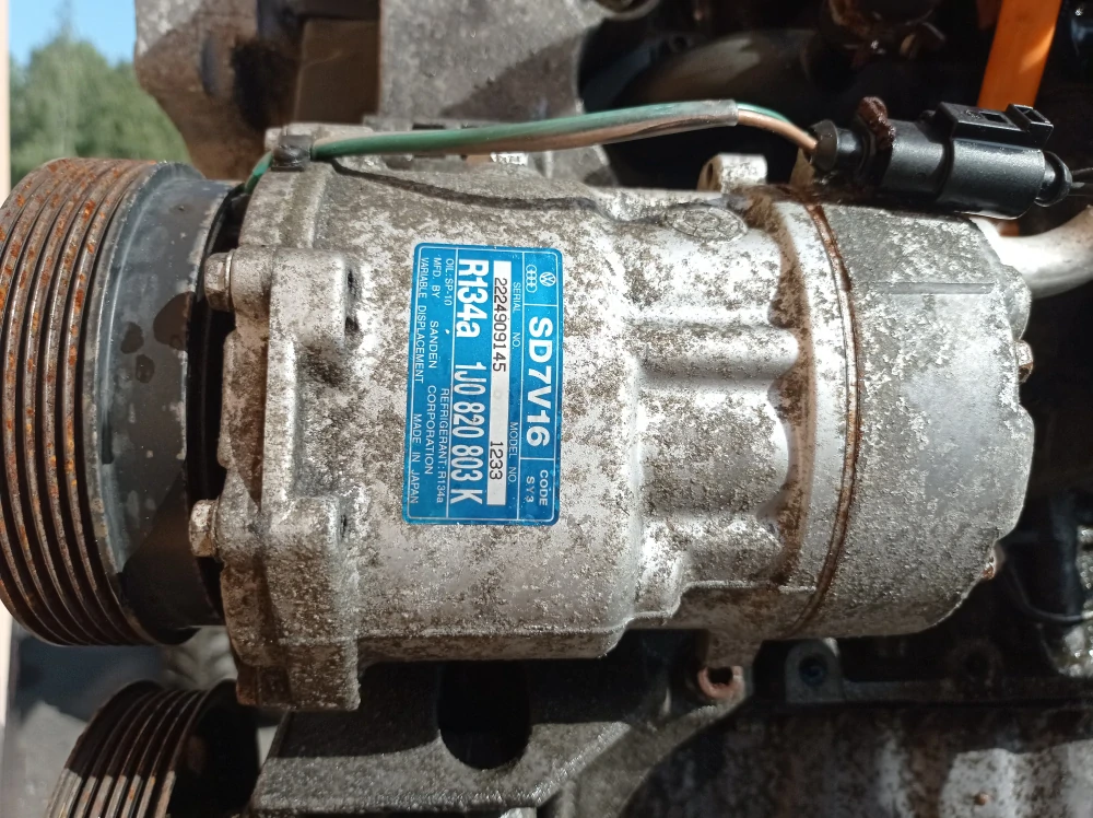 Motor 1.6 SR Škoda Octavia 75kw AVU