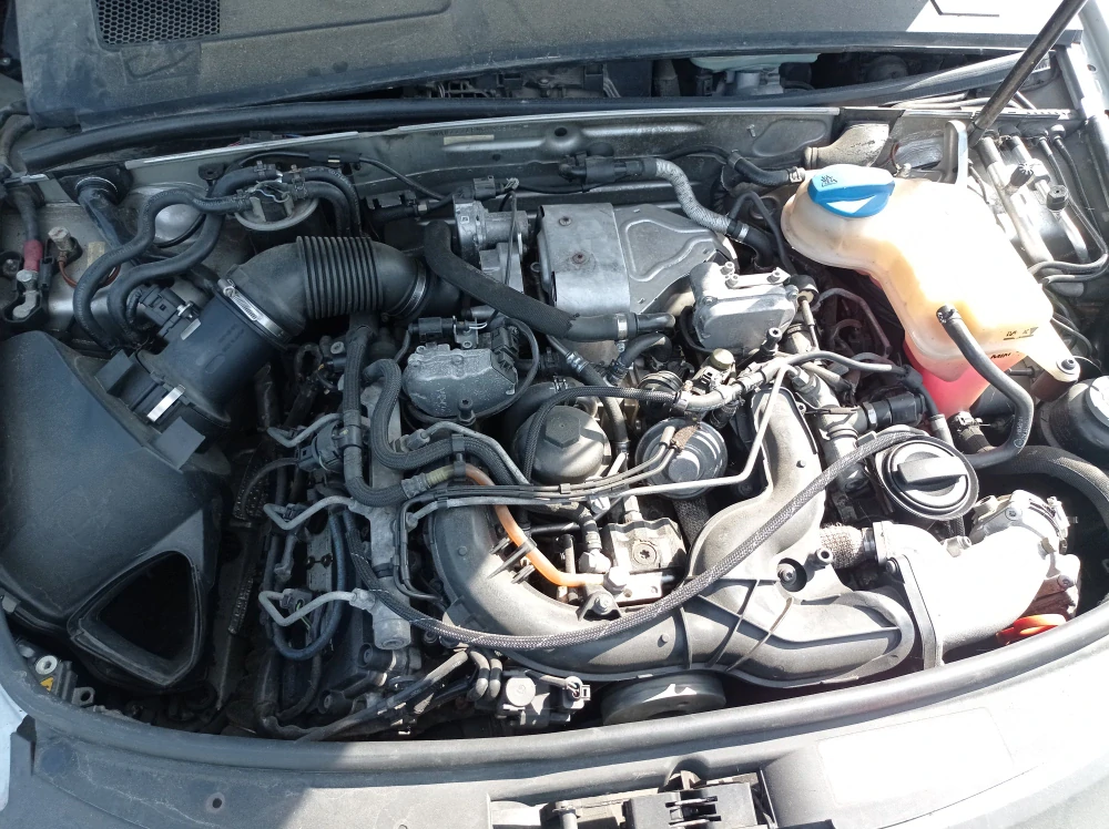 Audi A6 4F avant quattro 3.0TDi BMK, měchy