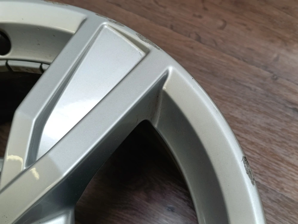 5x112 Audi A4 7Jx16 ET35 číslo 8W0601025A s2 alu disky