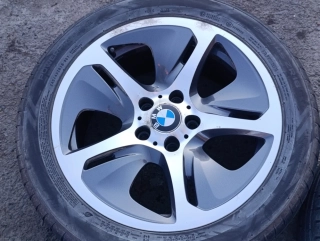5x120 BMW 5 Styling 364 Streamline 8Jx18 ET30 č. 6794684 alu disky