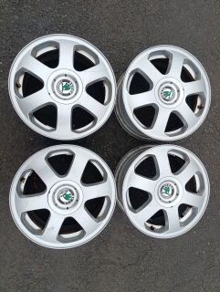 5x100 Škoda Octavia I  6,5Jx15 ET43 č. 1UO601025A alu disky