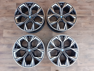 5x112 BMW i4 č.8747306 a č.8747307 alu disky