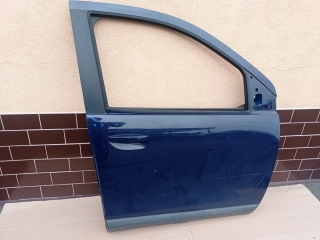 Dacia Lodgy pravé přední dveře