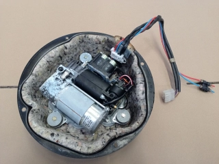 BMW X5 E53 kompresor měchů