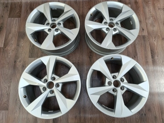 5x112 Audi A3 8Jx18 ET46 číslo 8Y0601025CP s2 alu disky