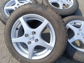 4x100 Nissan 6Jx15 ET40 číslo dílu KE409-5F000 alu disky