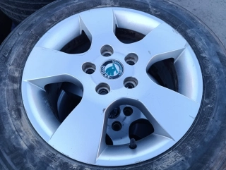 5x112 Škoda Octavia II 6,5Jx15 ET50 číslo 1Z0601025 alu disky
