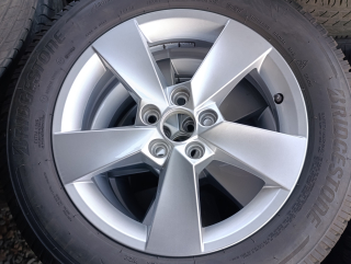 5x100 Škoda Fabia 5,5Jx15 ET40 č. 6VA601025 alu disky