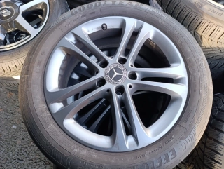 5x112 Mercedes Benz CLA 6,5Jx17 ET44 č. A1774010400 alu disky